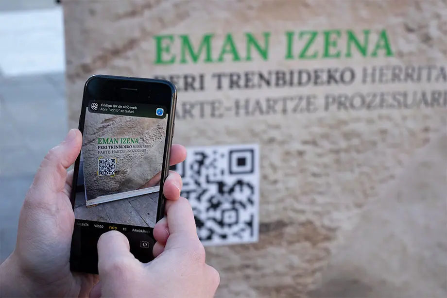 captura de código QR de la exposición para ampliar información sobre el proceso de participación ciudadana del PERI Ferrocarril de Durango